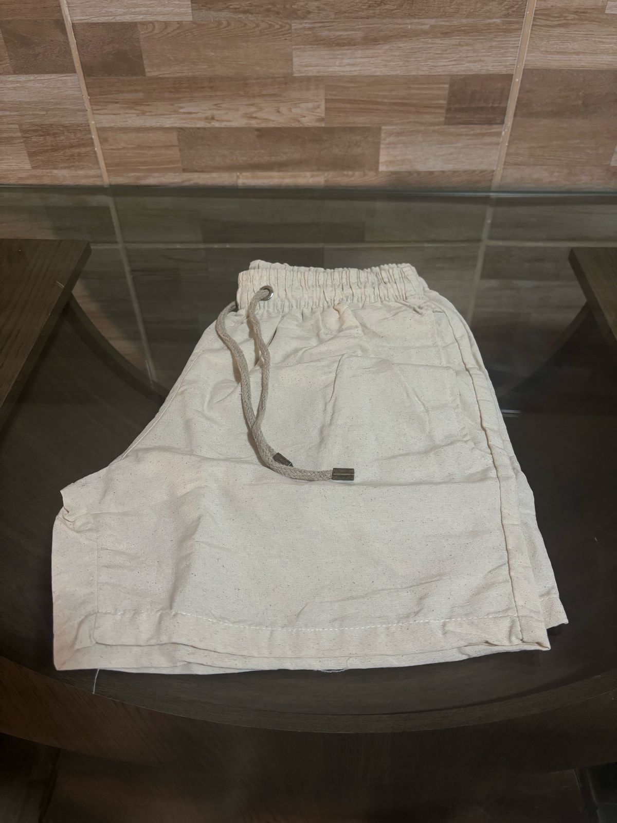 Bermuda de linho gold areia 